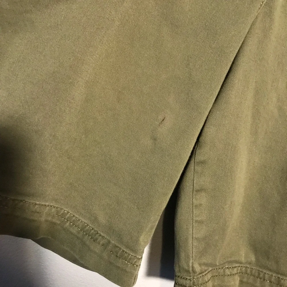 L. L. Bean Women's Shorts Size 10 Green Cargo Pockets Drawstring Cotton Spandex - Picture 5 of 9